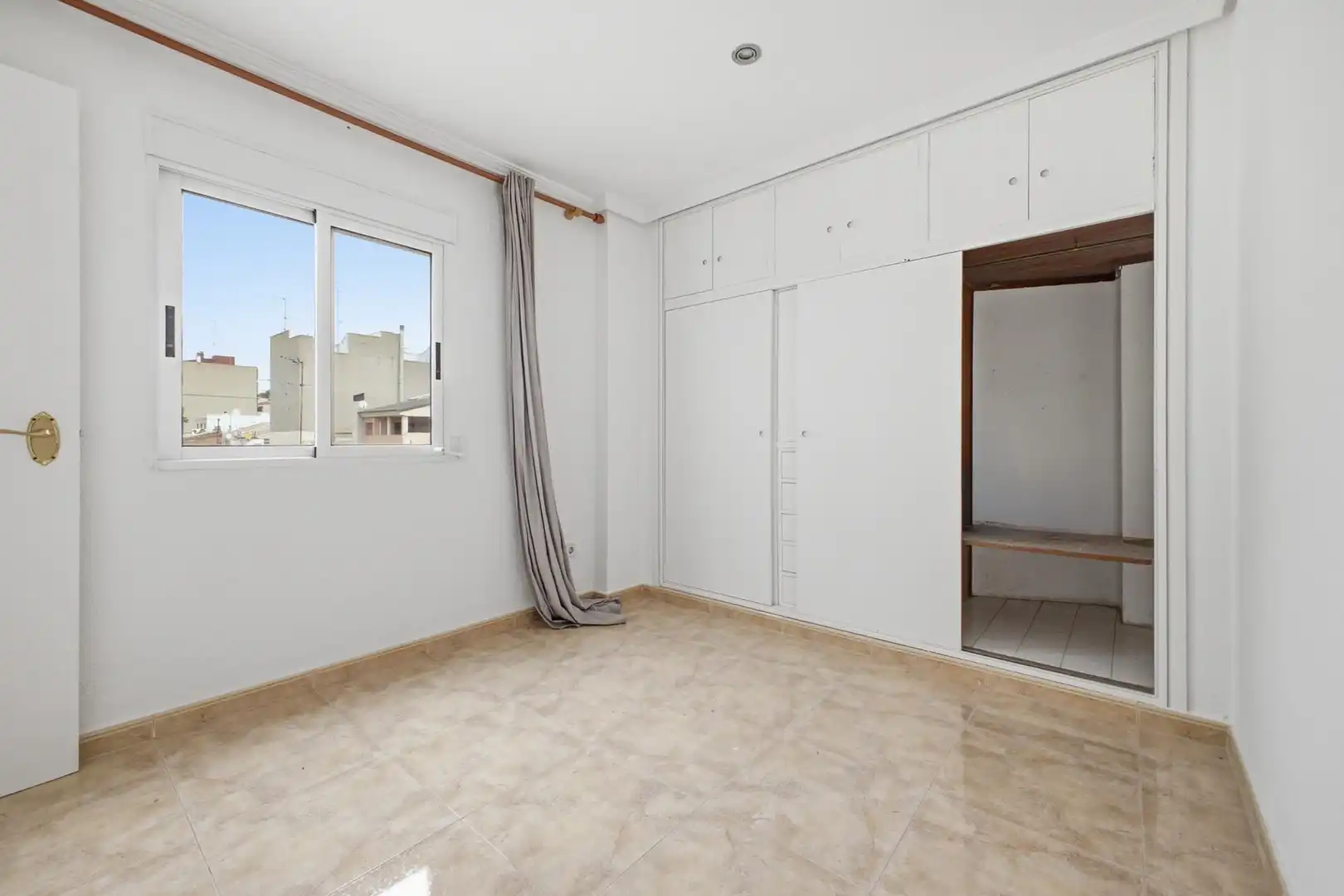 Bedroom of Flat for sale in Godella  with Air Conditioner, Terrace and Balcony
