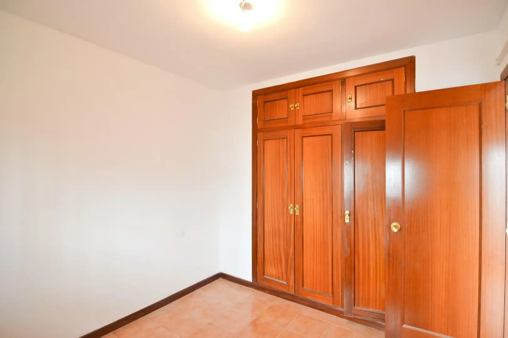 Habitación de Piso en venta en Villanueva de la Cañada con Calefacción y Terraza