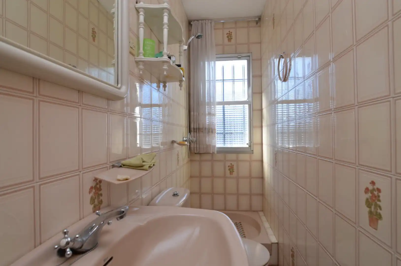 Baño de Casa o chalet en venta en Coirós con Trastero, Balcón y Internet