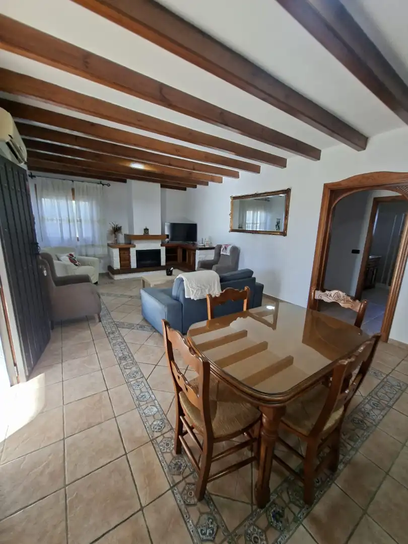 Sala de estar de Casa o chalet de alquiler en Alhaurín El Grande con Aire acondicionado, Jardín privado y Terraza