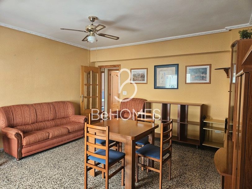 Piso en venta en Carre del Dia del'Estalvi, Ensanche - Río Júcar, Sur