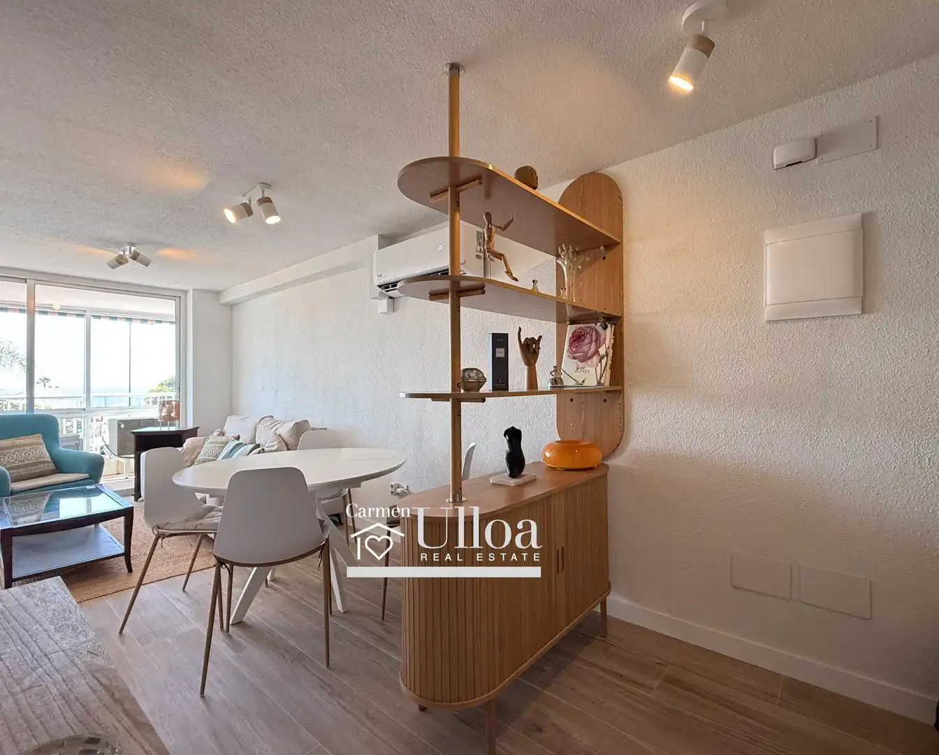 Sala d'estar de Apartament de lloguer en Alicante / Alacant amb Aire condicionat, Terrassa i Moblat