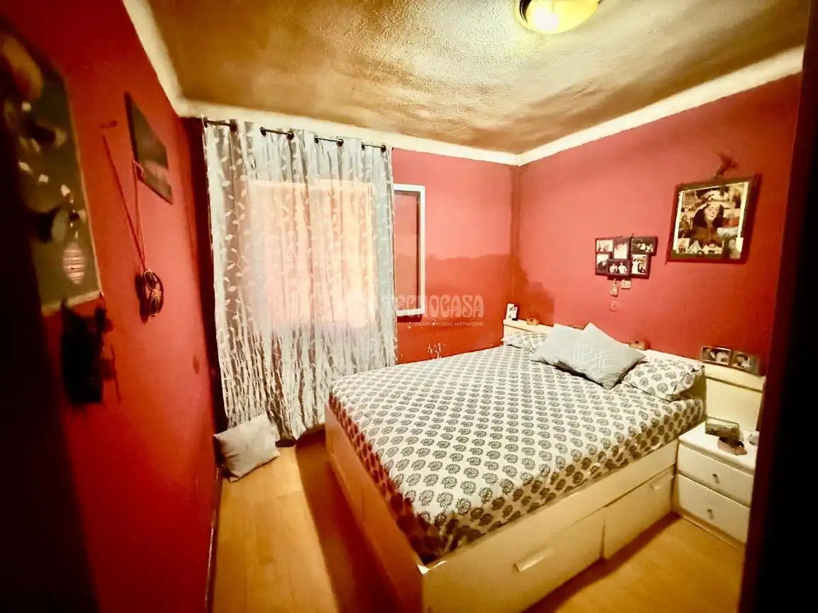 Bedroom of Flat for sale in Madrid  with Parquet flooring