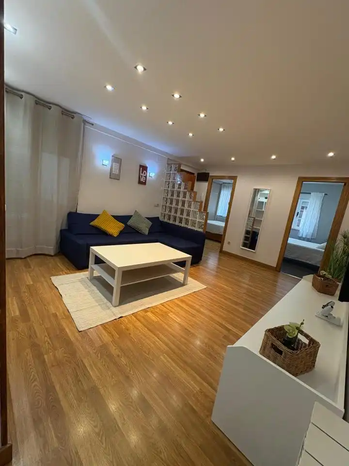 Sala de estar de Planta baja de alquiler en Gijón  con Calefacción, Terraza y Amueblado