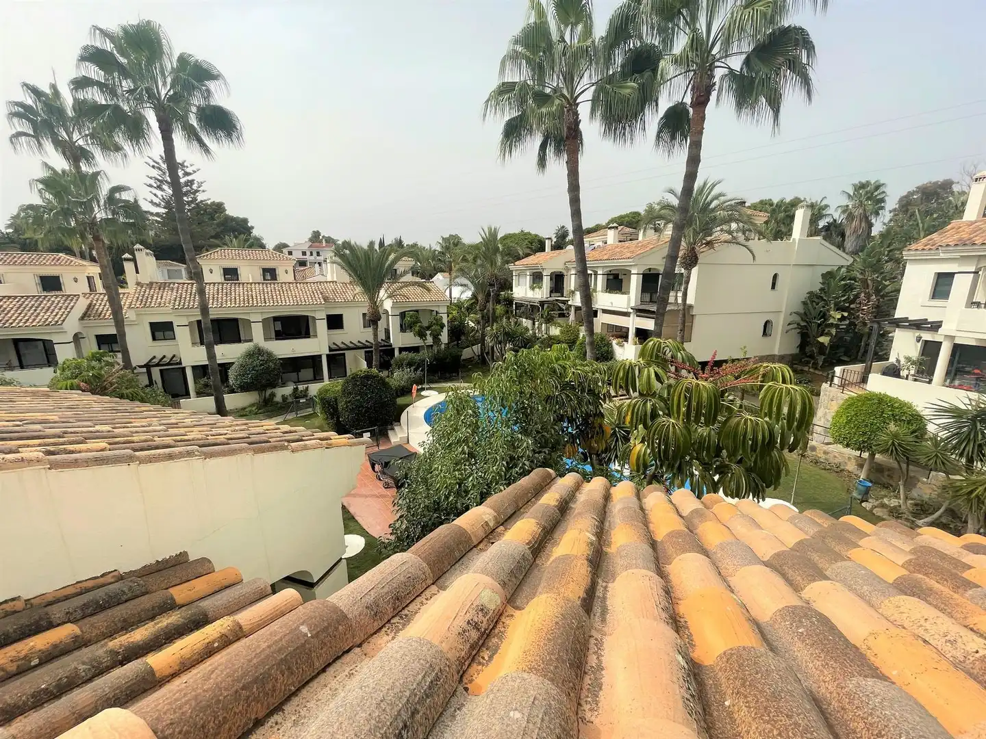 Adossat amb piscina en venda a Estepona Pueblo, imagen 26