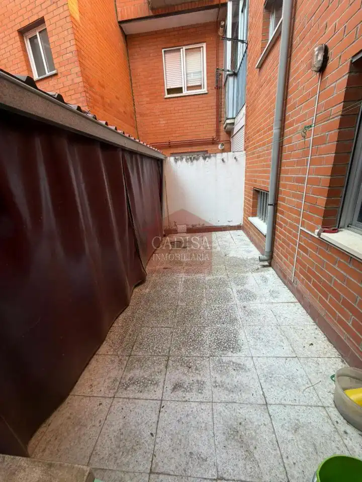 Exterior view of Flat for rent in Salamanca  with Heating, Terrace and Furnished