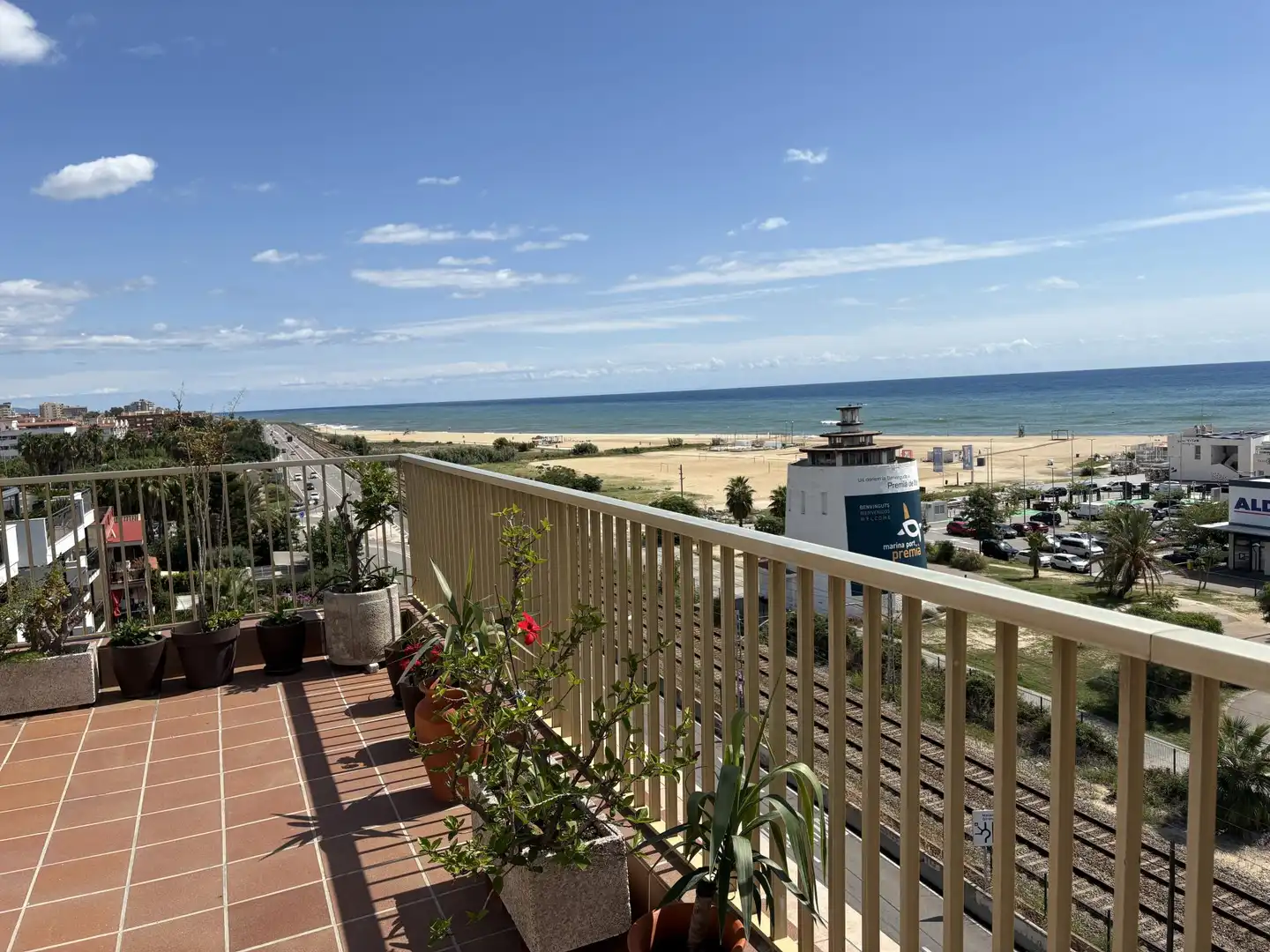 Ático en venta en de Santiago Rusiñol, Sector Est