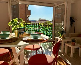 Balcony of Flat to rent in  Valencia Capital  with Air Conditioner, Heating and Furnished