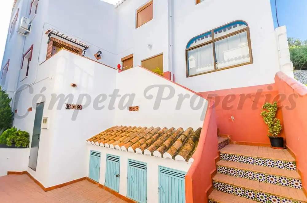 House for sale in Cómpeta
