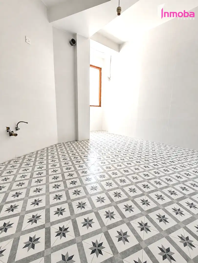 Baño de Piso en venta en Aranda de Duero con Calefacción, Parquet y Terraza