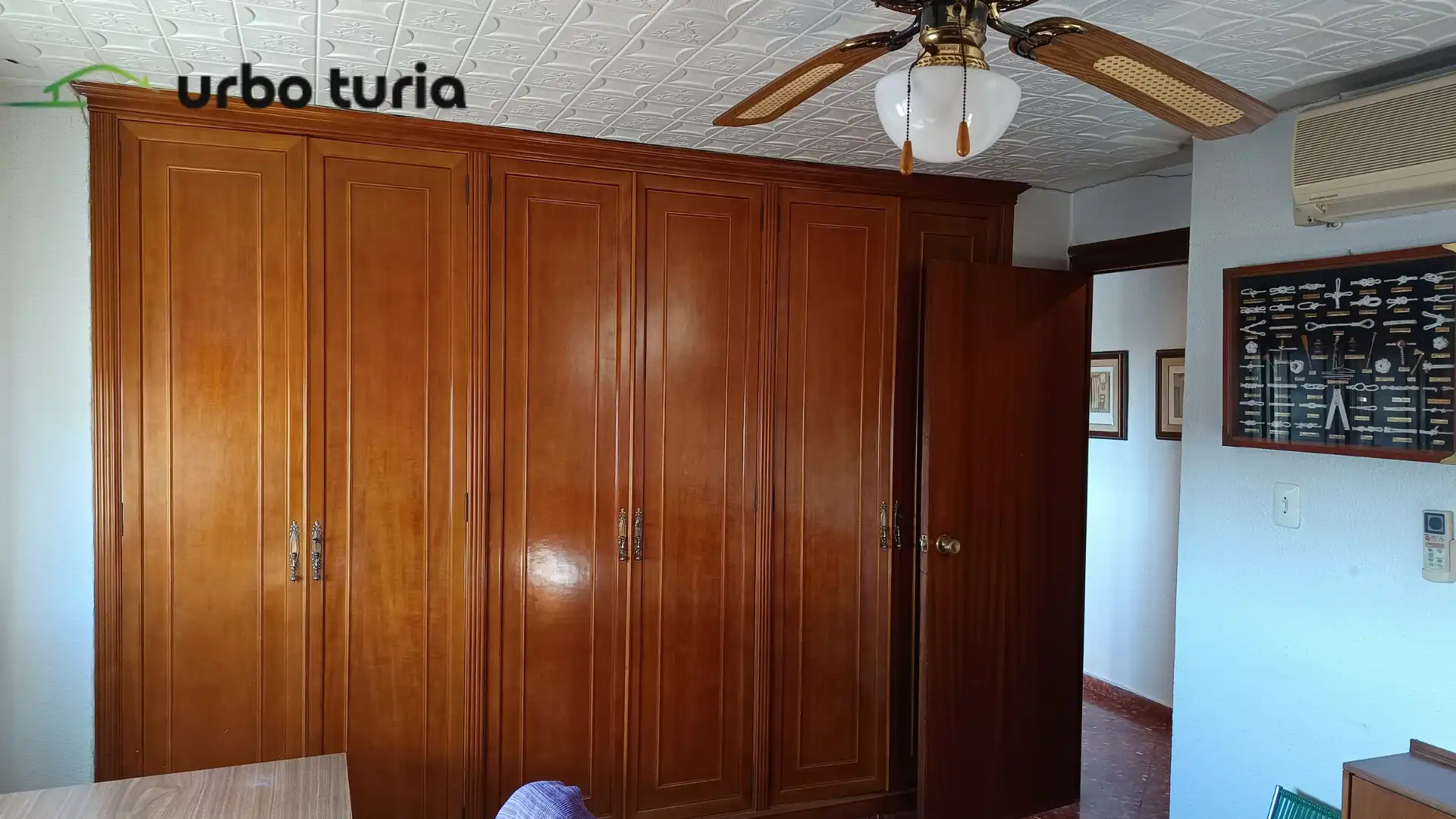 Habitación de Piso en venta en Valencia con Aire acondicionado y Alarma