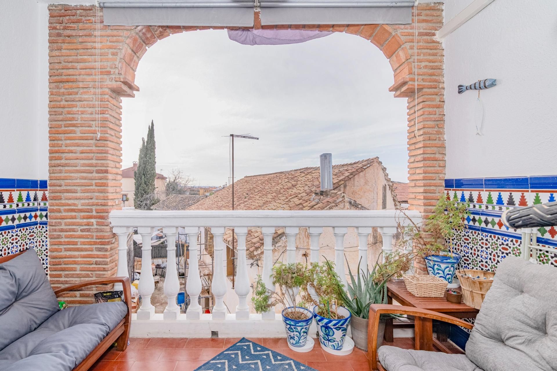 Piso en venta en Plaza de San Pedro, La Zubia Ciudad