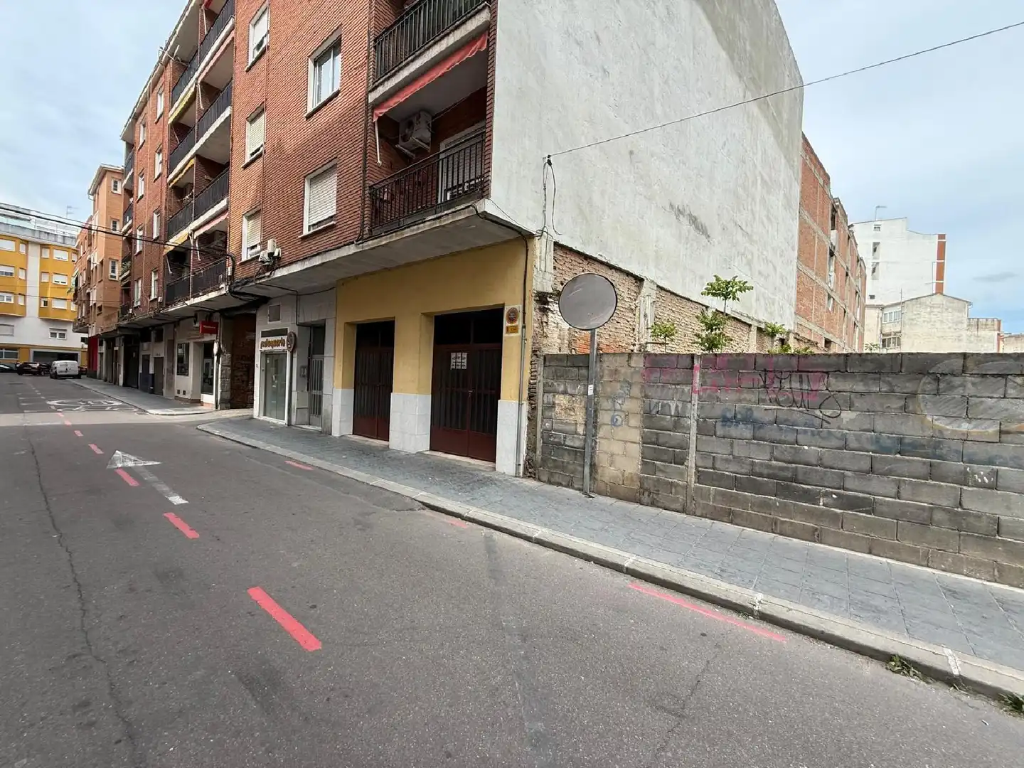 Vista exterior de Pis en venda en Talavera de la Reina amb Terrassa