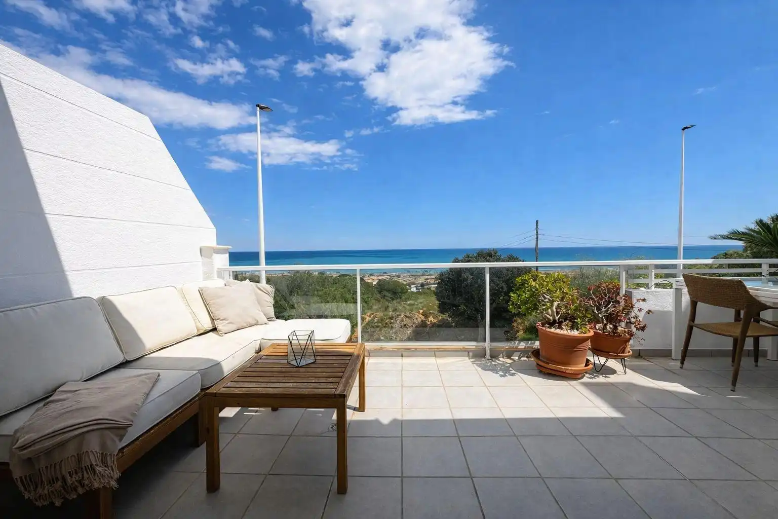Terrasse von Dachboden zum Verkauf in Santa Pola mit Klimaanlage, Terrasse und Balkon
