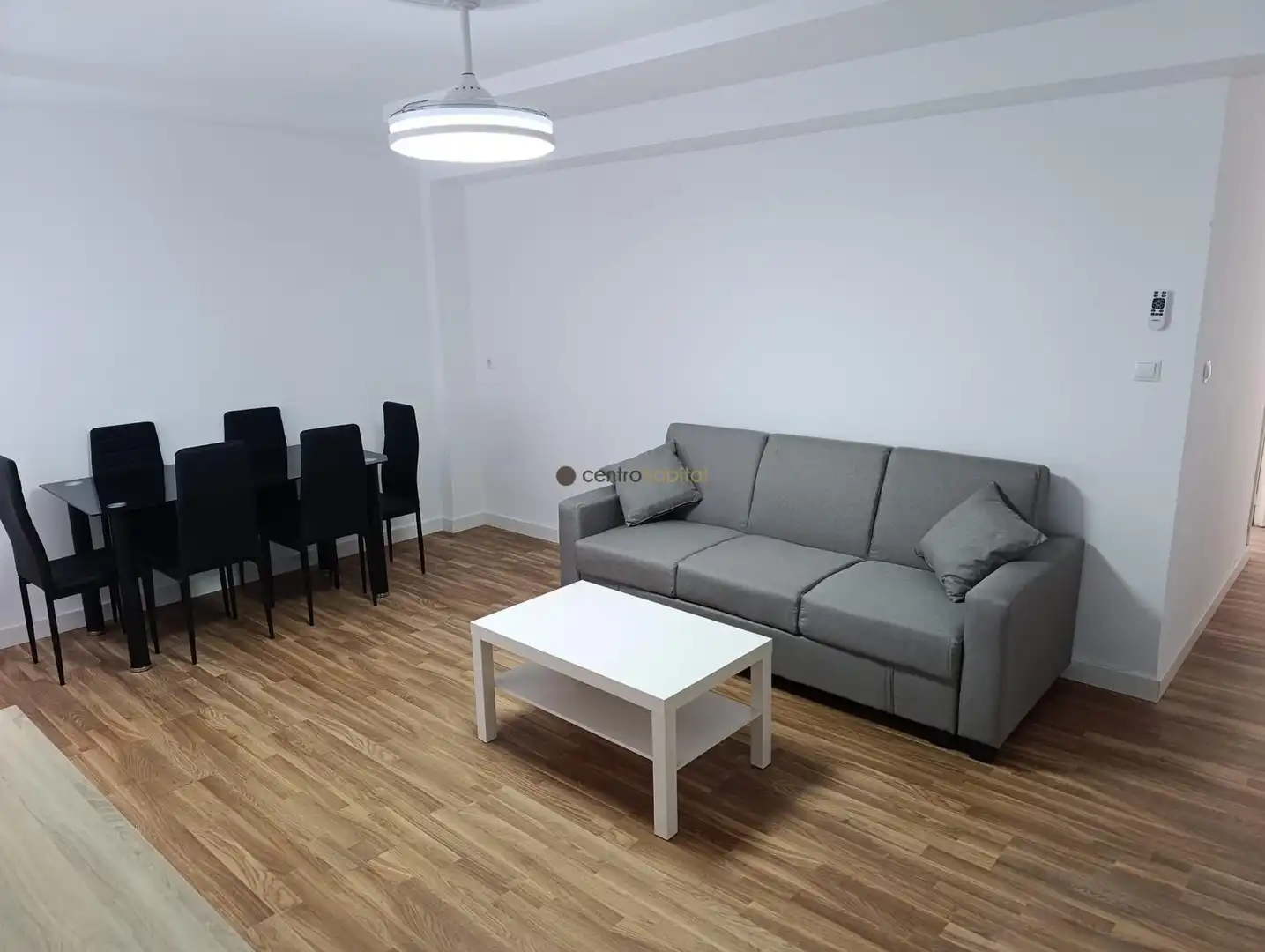 Sala de estar de Piso de alquiler en Monóvar  / Monòver con Amueblado y Balcón