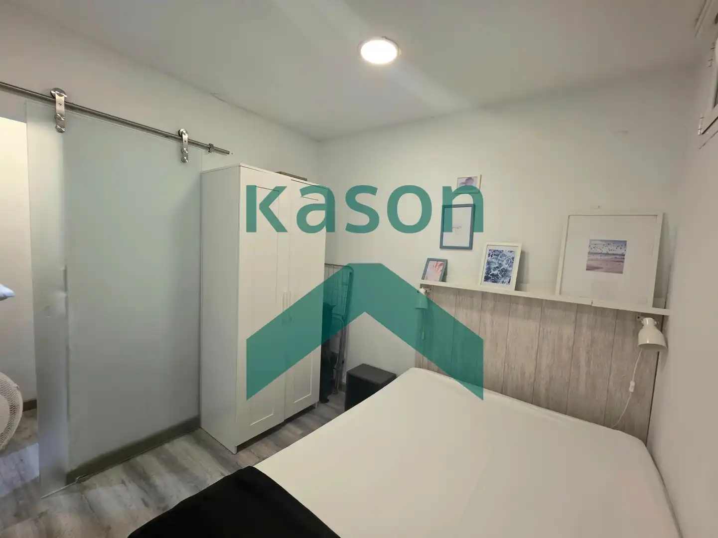 Bedroom of Flat for sale in Madrid  with Air Conditioner, Heating and Furnished