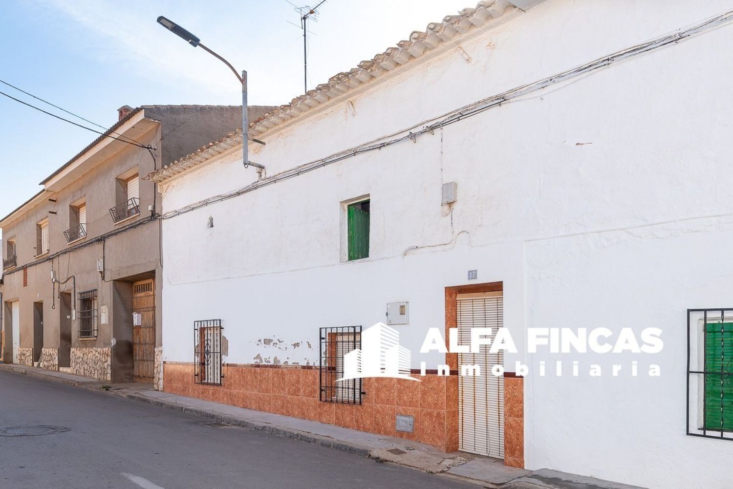 Exterior view of House or chalet for sale in Las Mesas    with Private garden