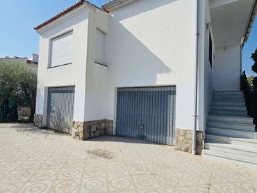 Xalet amb jardí en venda a Oliva pueblo