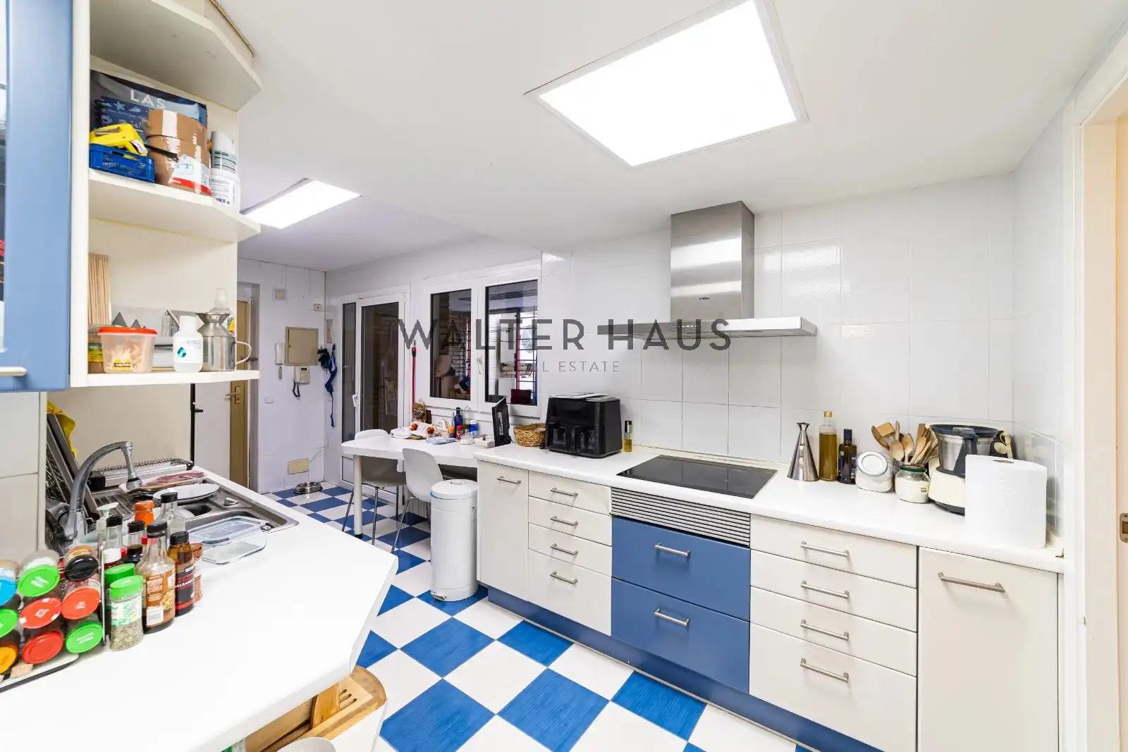 Kitchen of Flat for sale in Madrid  with Air Conditioner, Heating and Terrace