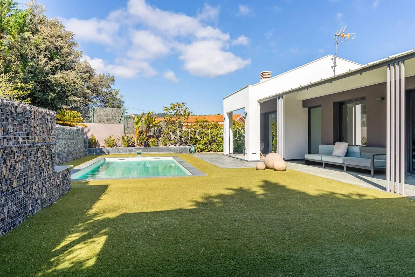 Piscina de Casa o xalet en venda en Argentona amb Aire condicionat, Calefacció i Jardí privat