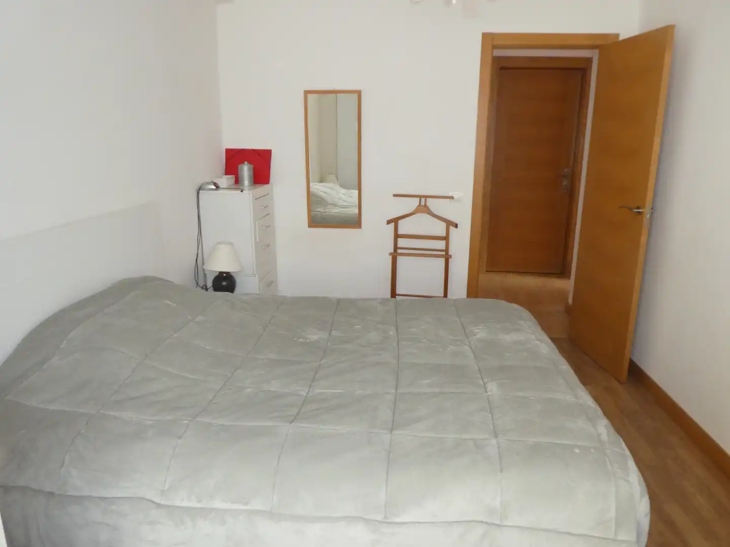 Schlafzimmer von Wohnung zum Verkauf in Burgos mit Heizung und Möbliert