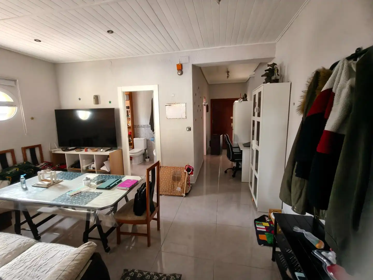 Sala d'estar de Casa adosada en venda en Orihuela amb Terrassa i Piscina