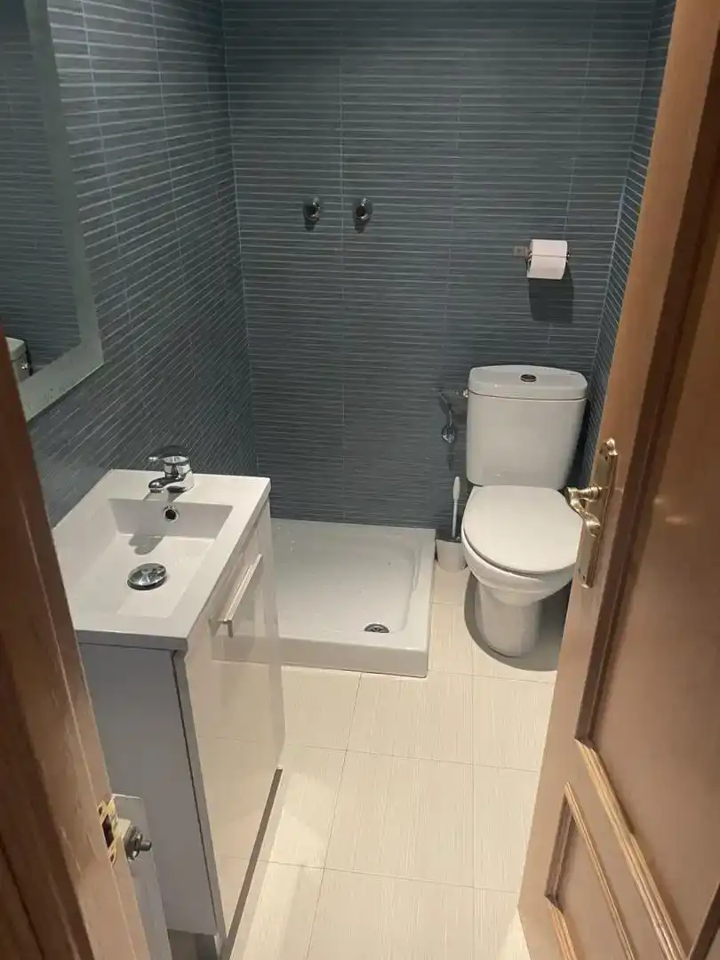 Badezimmer von Maisonette zum Verkauf in Puertollano mit Klimaanlage, Abstellraum und Möbliert