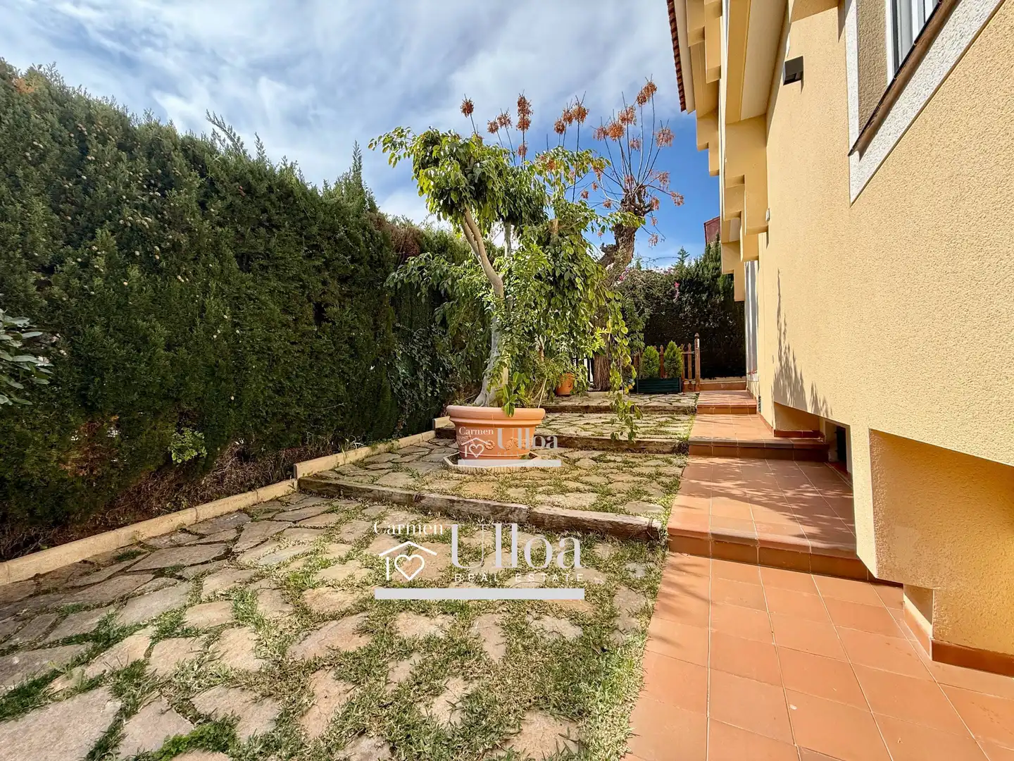 Jardí de Casa o xalet en venda en Alicante / Alacant amb Aire condicionat, Calefacció i Jardí privat