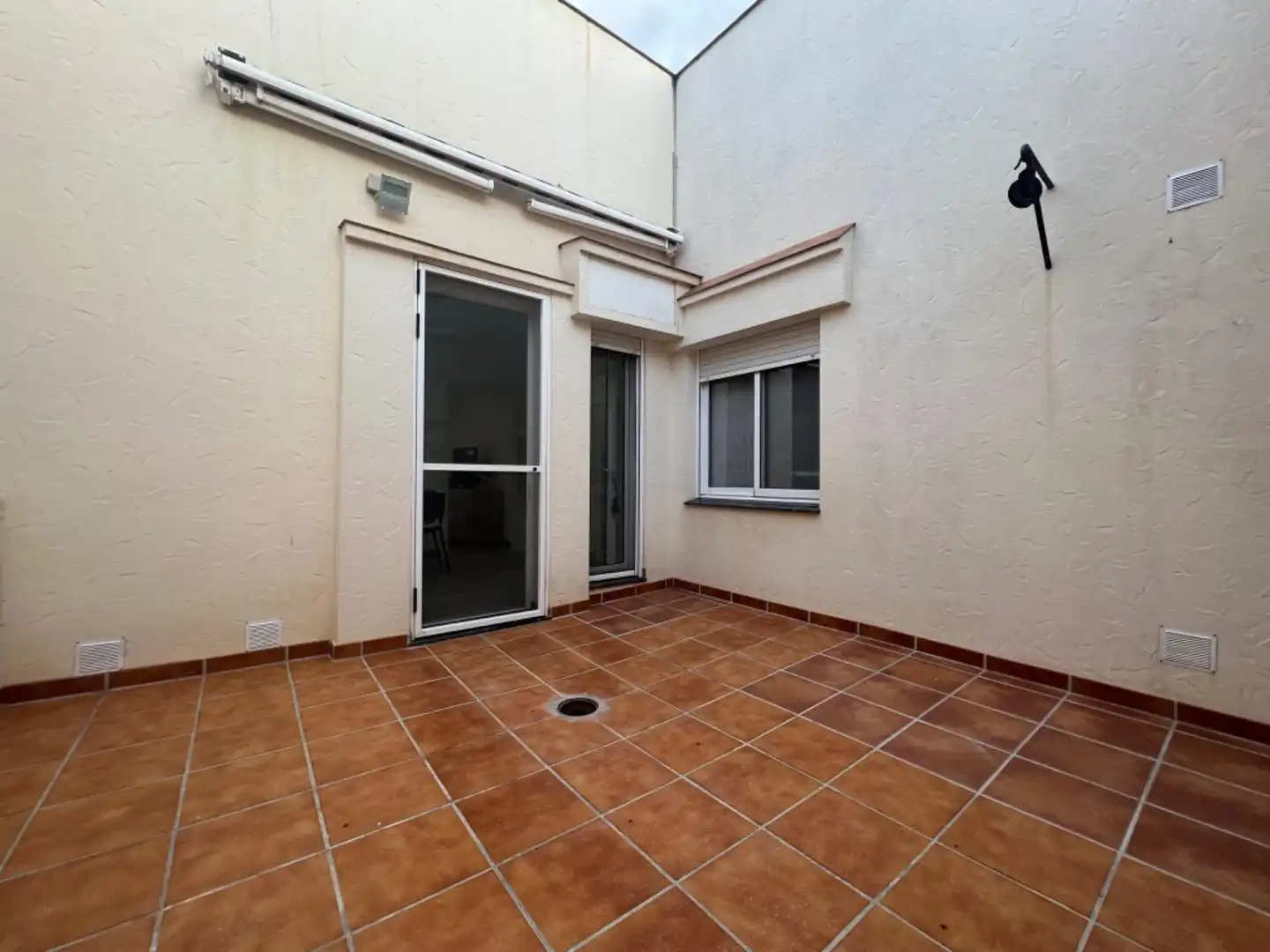 Houses for rent in Camarles