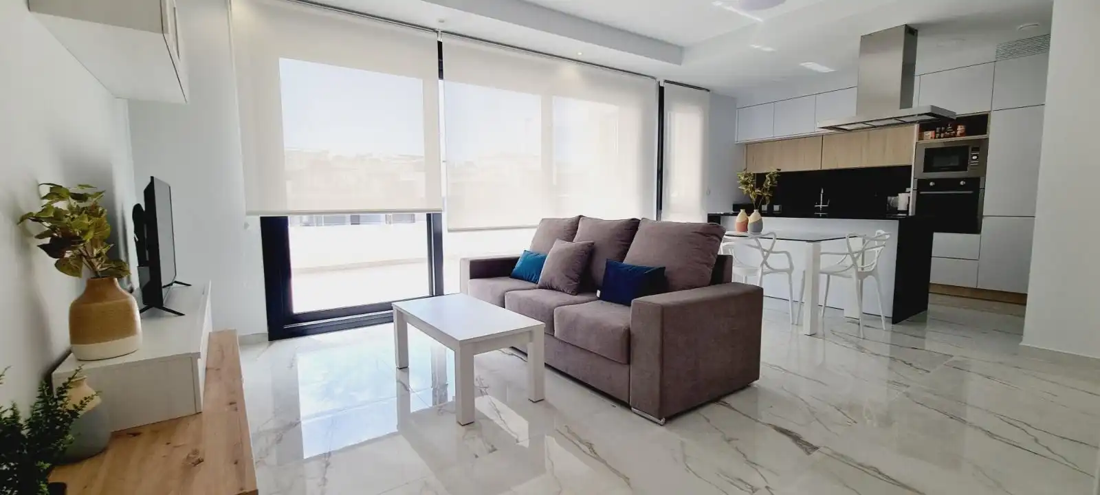 Sala de estar de Ático en venta en Orihuela con Aire acondicionado, Terraza y Trastero