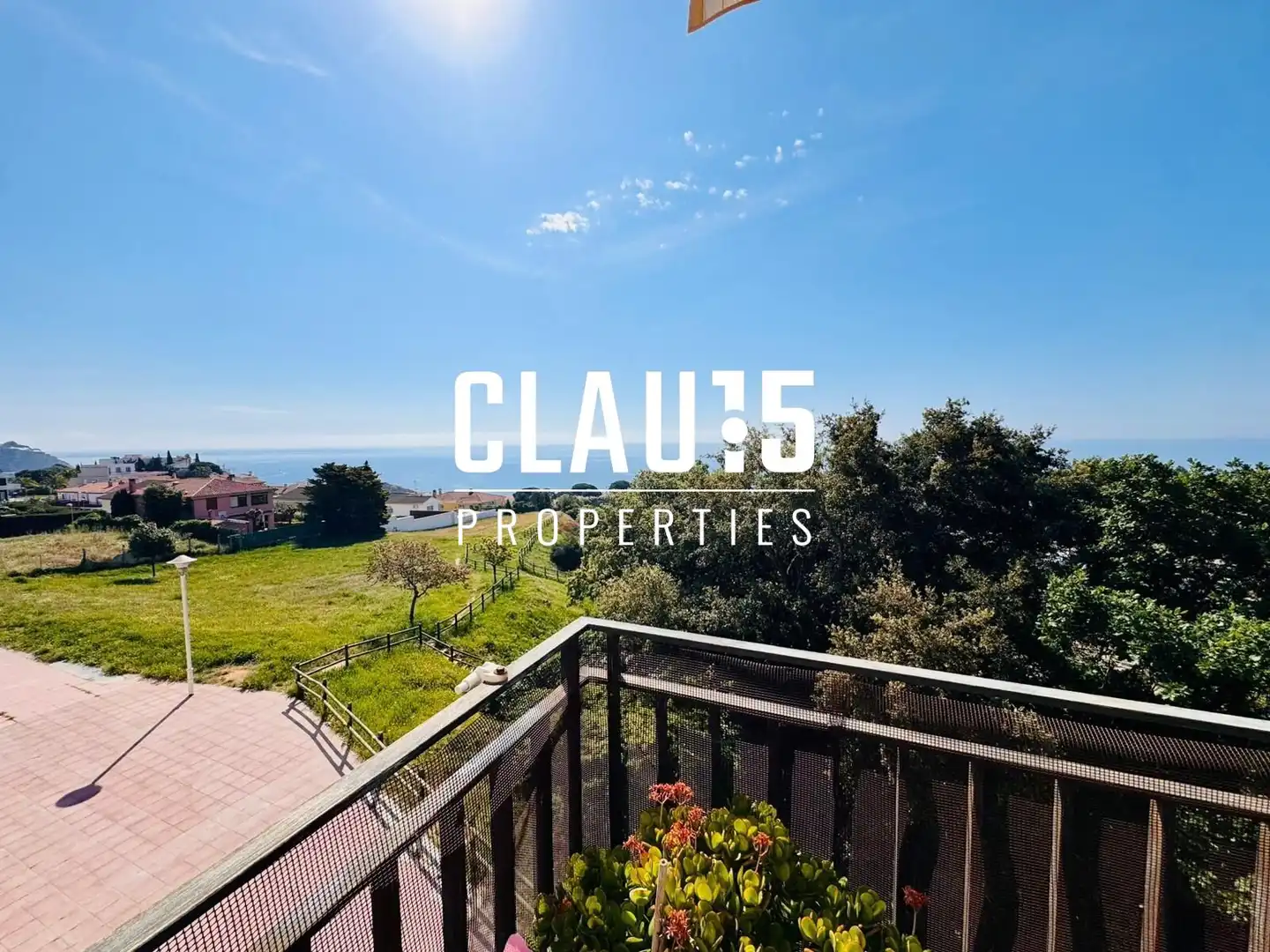 Maisonette zum Verkauf in Blanes mit Klimaanlage, Heizung und Terrasse