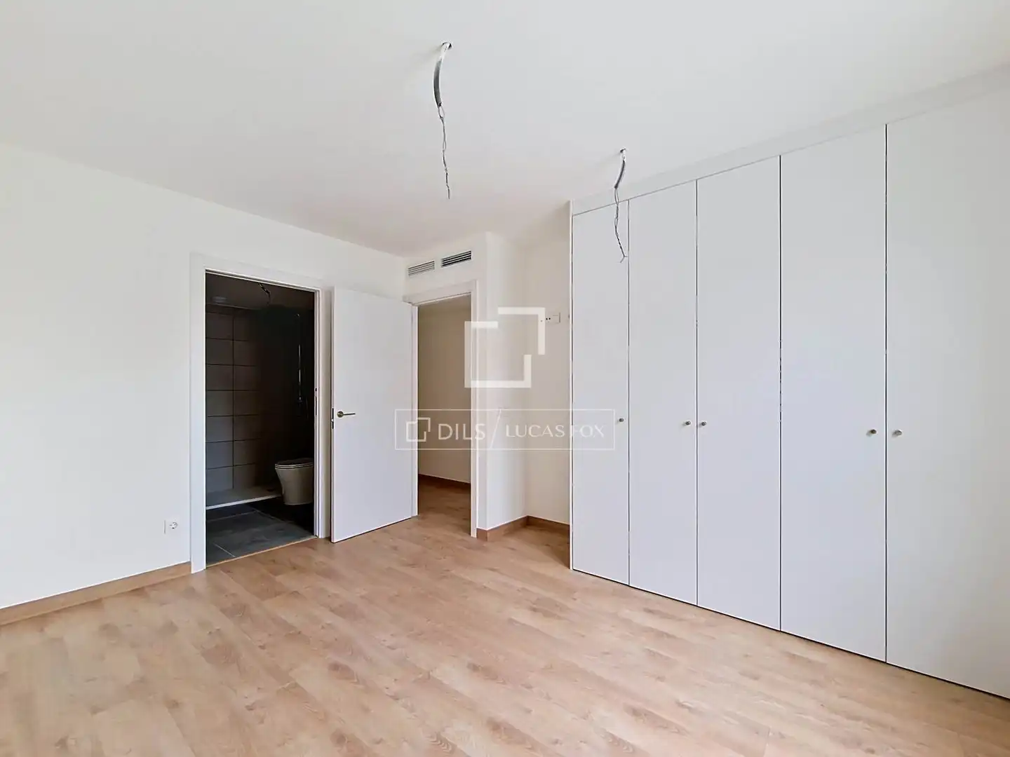 Schlafzimmer von Wohnung zum Verkauf in Vilanova i la Geltrú mit Klimaanlage, Heizung und Parkett