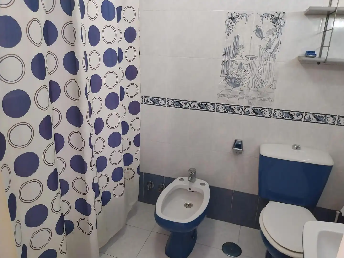 Bany de Casa adosada en venda en Fuengirola amb Aire condicionat, Terrassa i Traster
