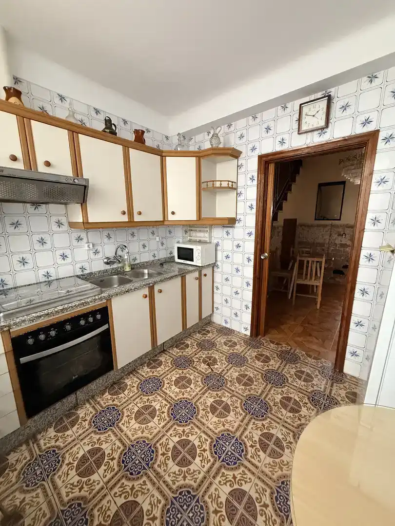 Cuina de Finca rústica en venda en Torrecampo amb Parquet, Traster i Moblat