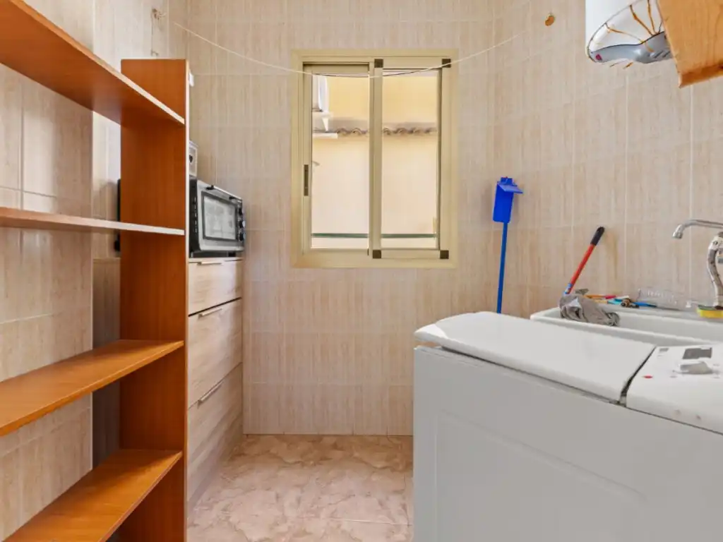 Houses for sale in Avenida Xixona, 28, Campello Playa