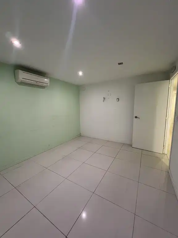 Business premises to rent in Carretera de Cardona, imagen 3