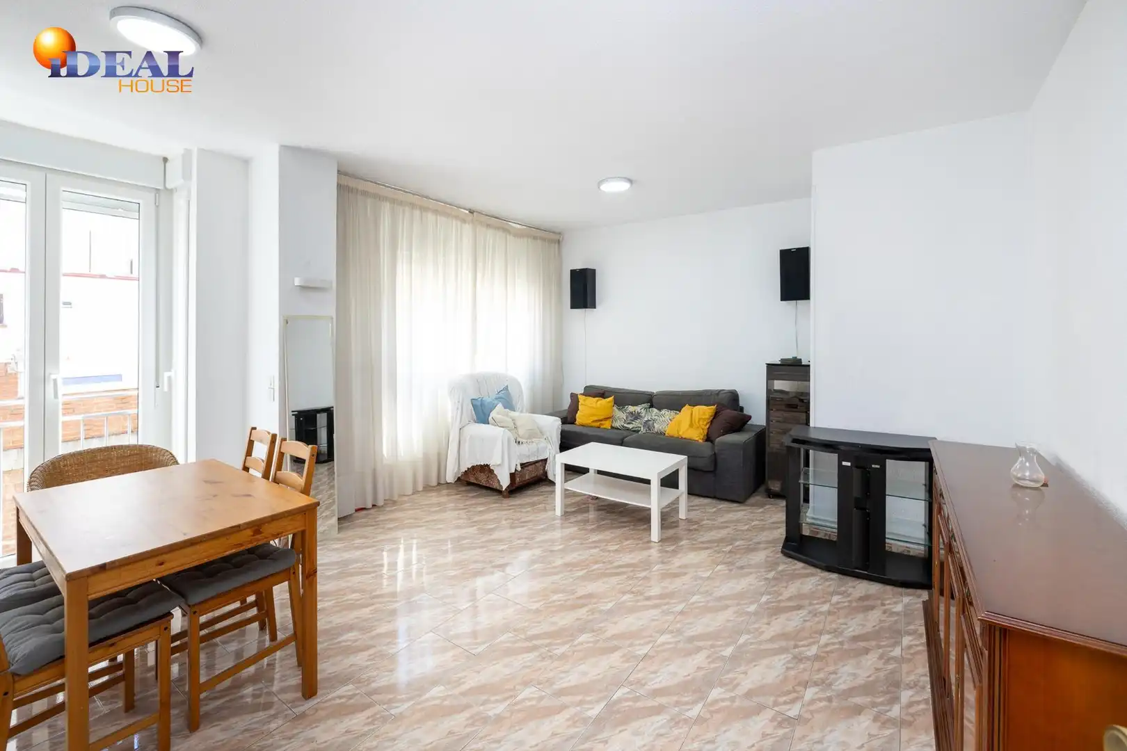 Flat with lift for sale in Calle Santa Paula, imagen 4