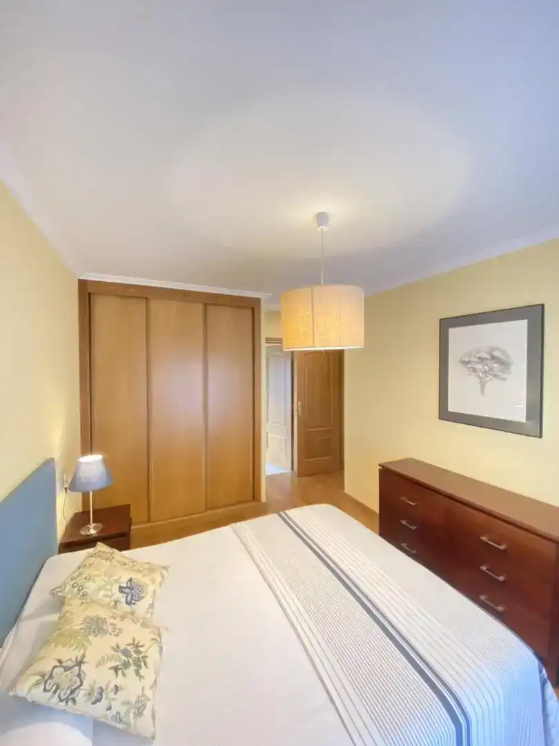 Bedroom of Flat for sale in Sanxenxo  with Balcony