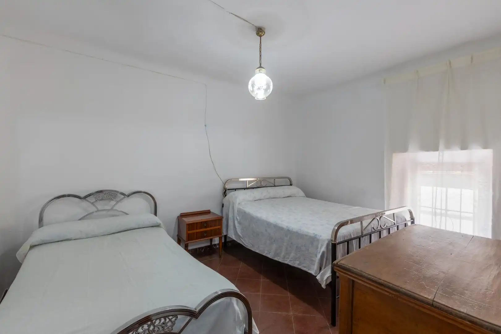 Dormitori de Casa o xalet en venda en Morelábor amb Terrassa i Alarma