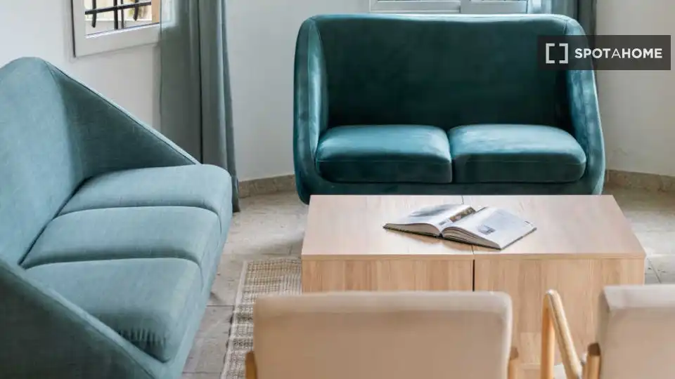 Sala de estar de Piso para compartir en Madrid con Aire acondicionado, Terraza y Amueblado
