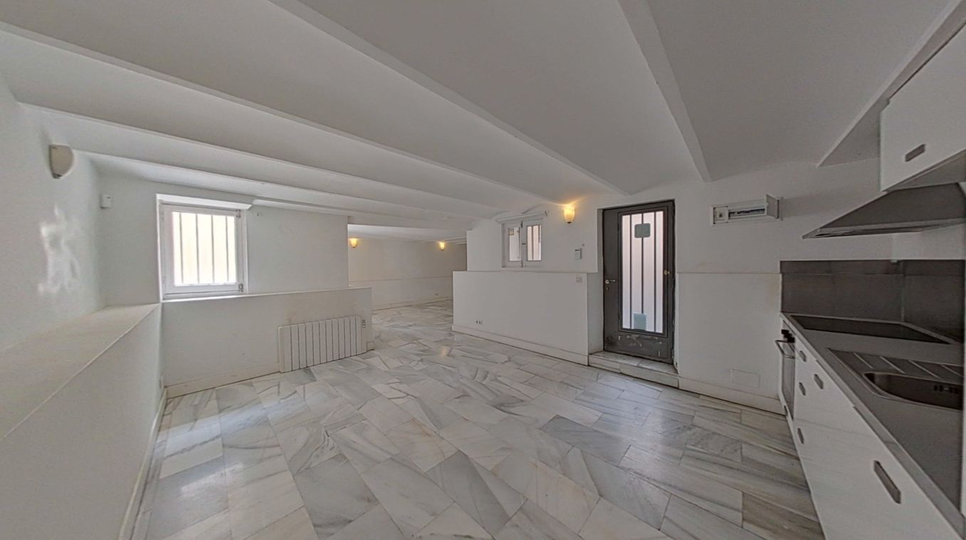 Piso en venta en Avenida de Menéndez Pelayo, 111, Pacífico, Retiro