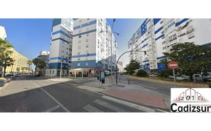 Exterior view of Flat for sale in  Cádiz Capital  with Terrace