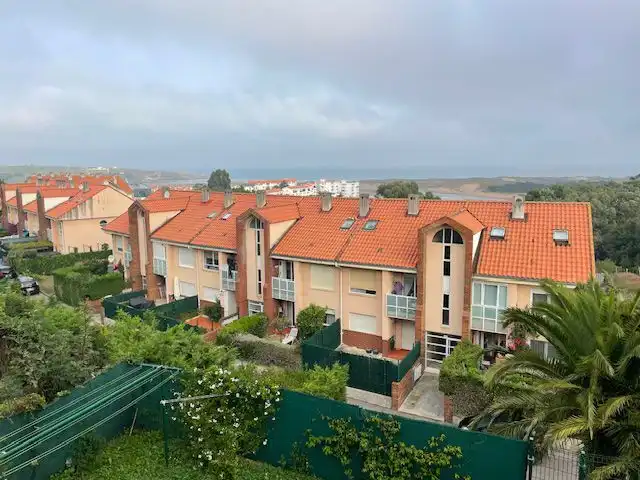 Vista exterior de Dúplex en venta en Miengo con Calefacción, Terraza y Trastero