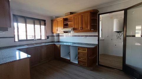 Foto 5 de Piso en venta en Petrer, Alicante