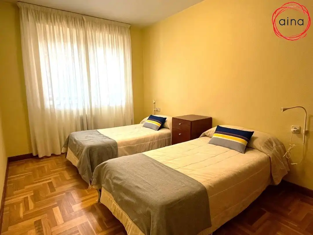 Flat for rent in Calle BENJAMIN DE TUDELA, Mendebaldea - Ermitagaña