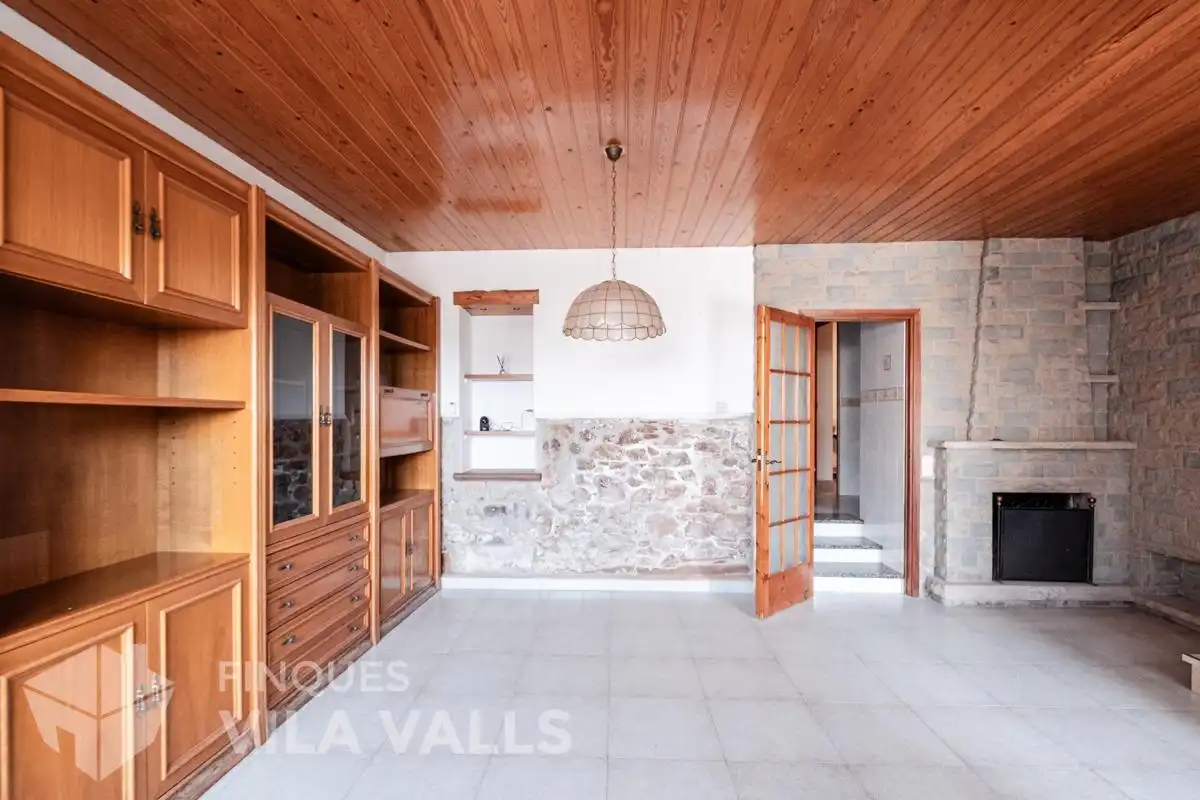 Casa a schiera con terrazza in vendita a CATALUNYA