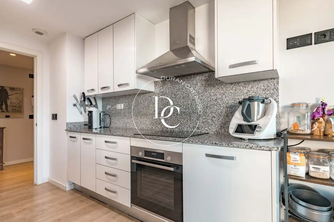 Penthouse with balcony for sale in Carrer de Manuel Llopis de Casades, imagen 17
