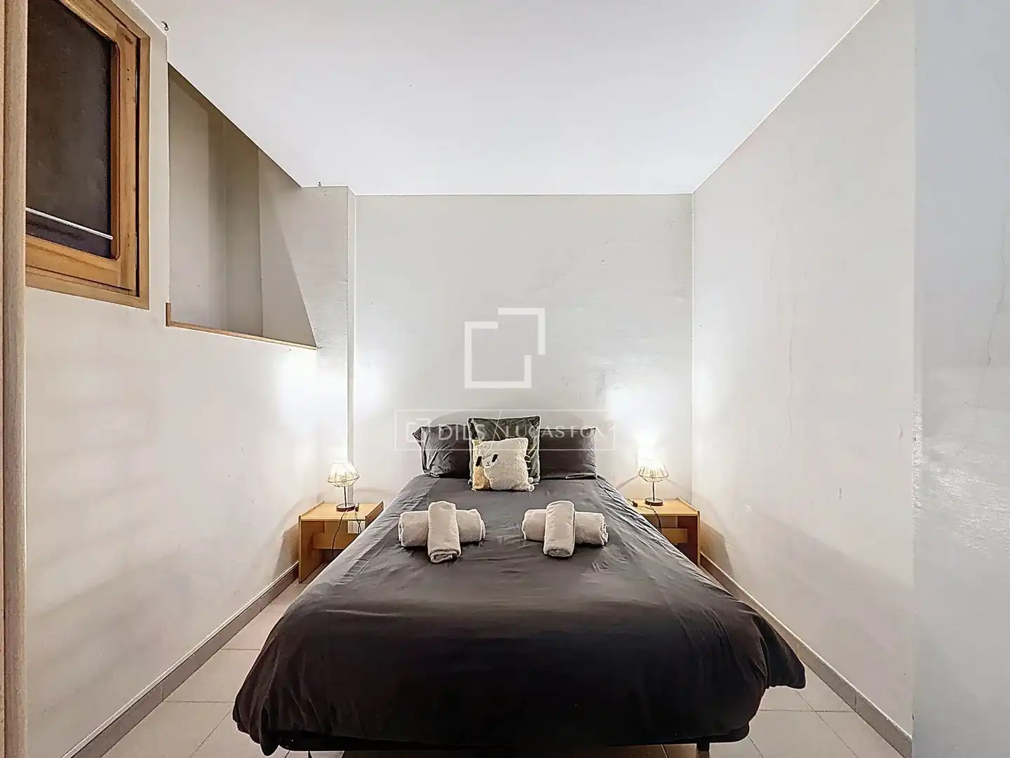 Bedroom of Flat for sale in Madrid  with Heating, Storage room and Furnished