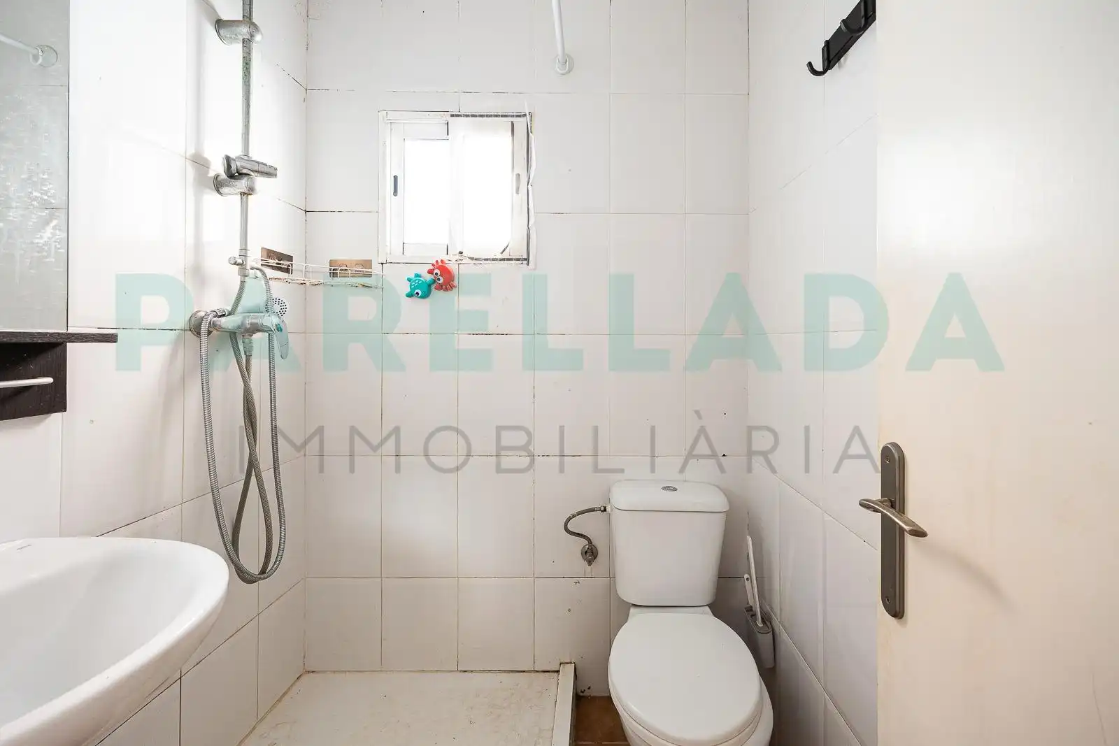 Baño de Casa o chalet en venta en Tiana con Parquet