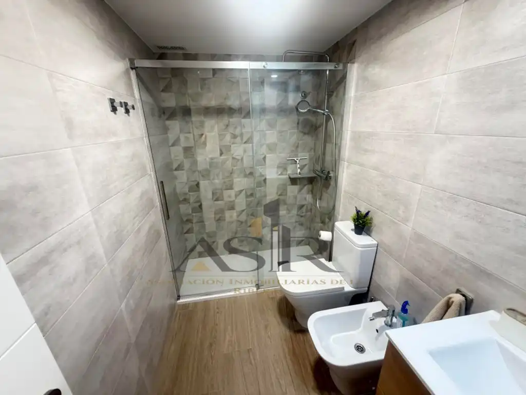Apartament de lloguer a Avenida Pais Valencia, Sant Antoni